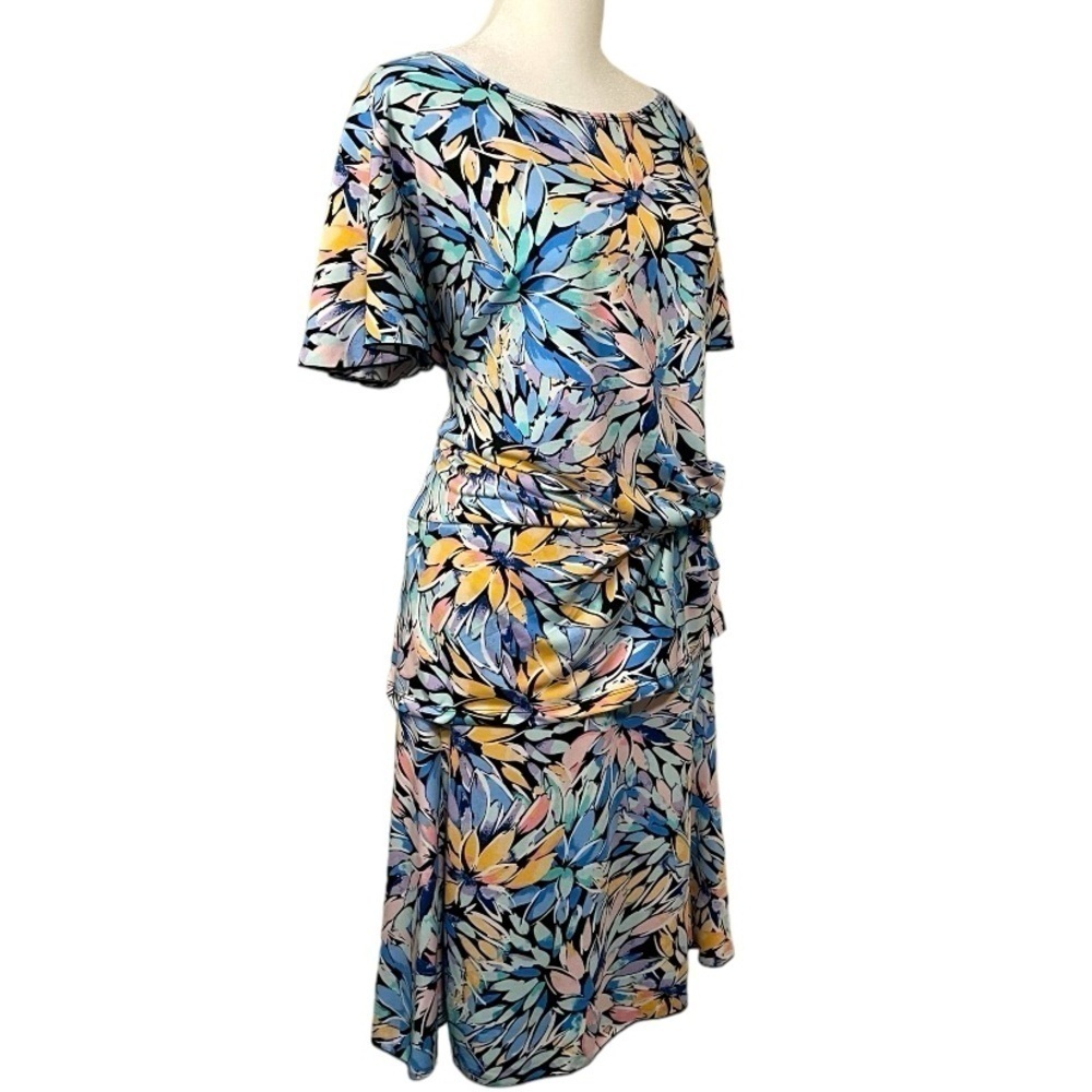 Passport Colorful Floral 2-Piece Skirt and Blouse Vintage style feminine Sz L - Picture 2 of 11